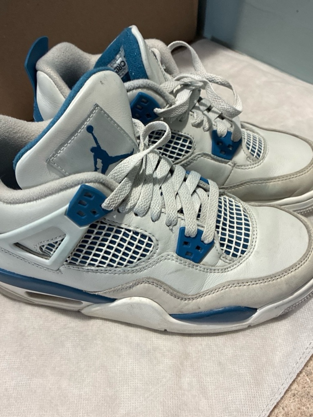 Nike Air Jordan Kids White and Blue Retro Basketball Sneakers